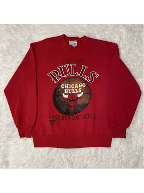 Vintage 90’s Chicago Bulls Sweatshirt Medium Crewneck Pullover NBA Made USA